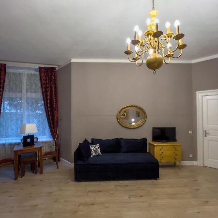 Apartments-Maison Am Olivaer Platz Берлин Экстерьер фото