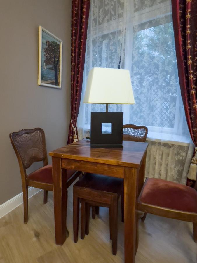 Apartments-Maison Am Olivaer Platz Берлин Экстерьер фото