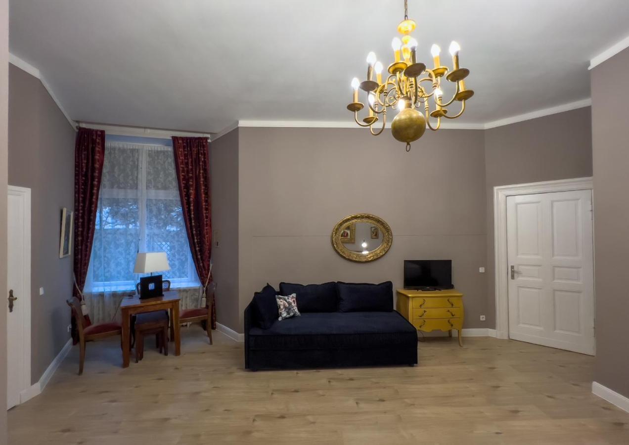 Apartments-Maison Am Olivaer Platz Берлин Экстерьер фото