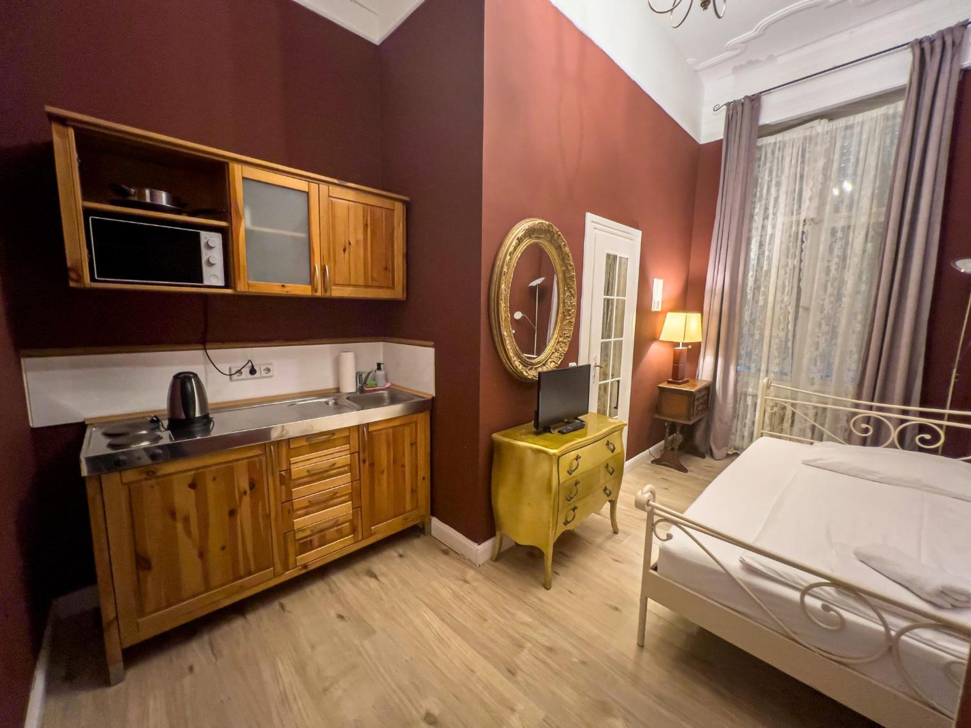 Apartments-Maison Am Olivaer Platz Берлин Экстерьер фото
