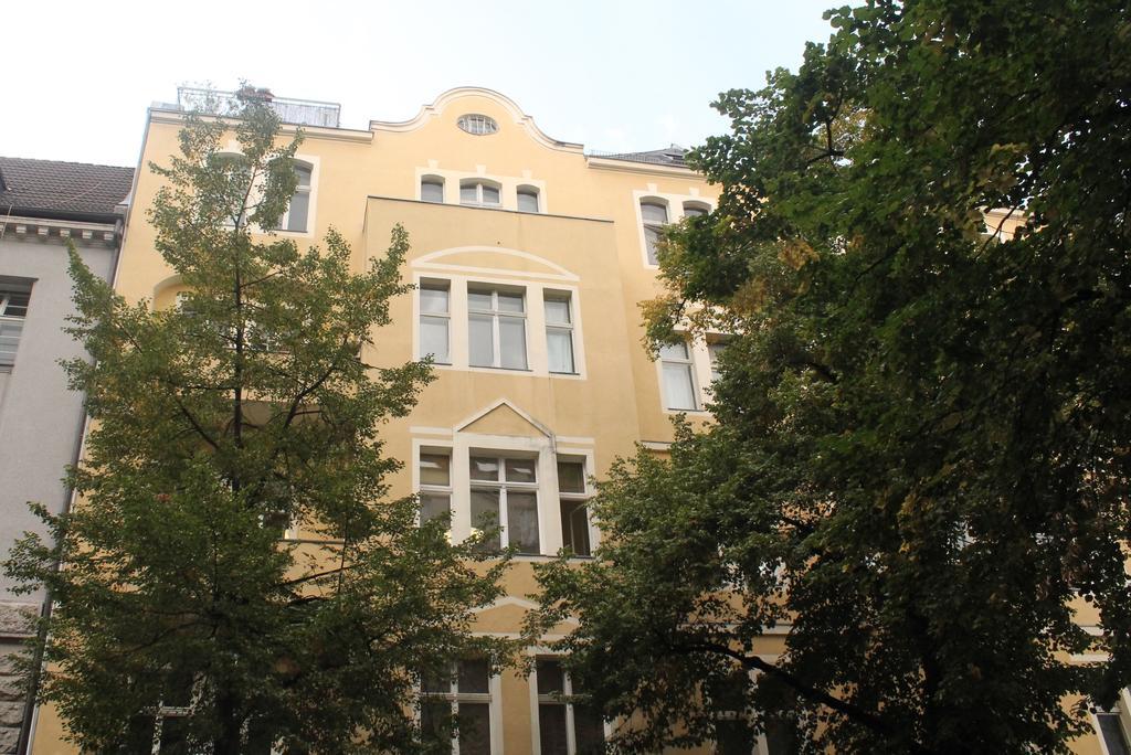 Apartments-Maison Am Olivaer Platz Берлин Экстерьер фото